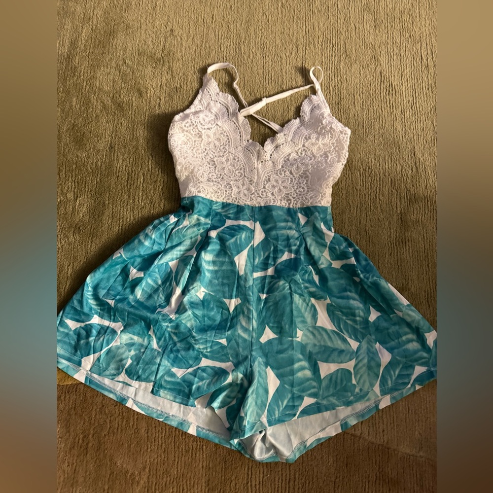 Light romper